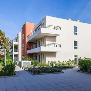 Zenitude Hotel-residences Cannes Confort **** Mandelieu